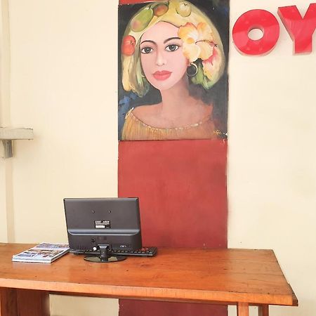 Oyo 1323 Murni Homestay Mangsit Exterior photo
